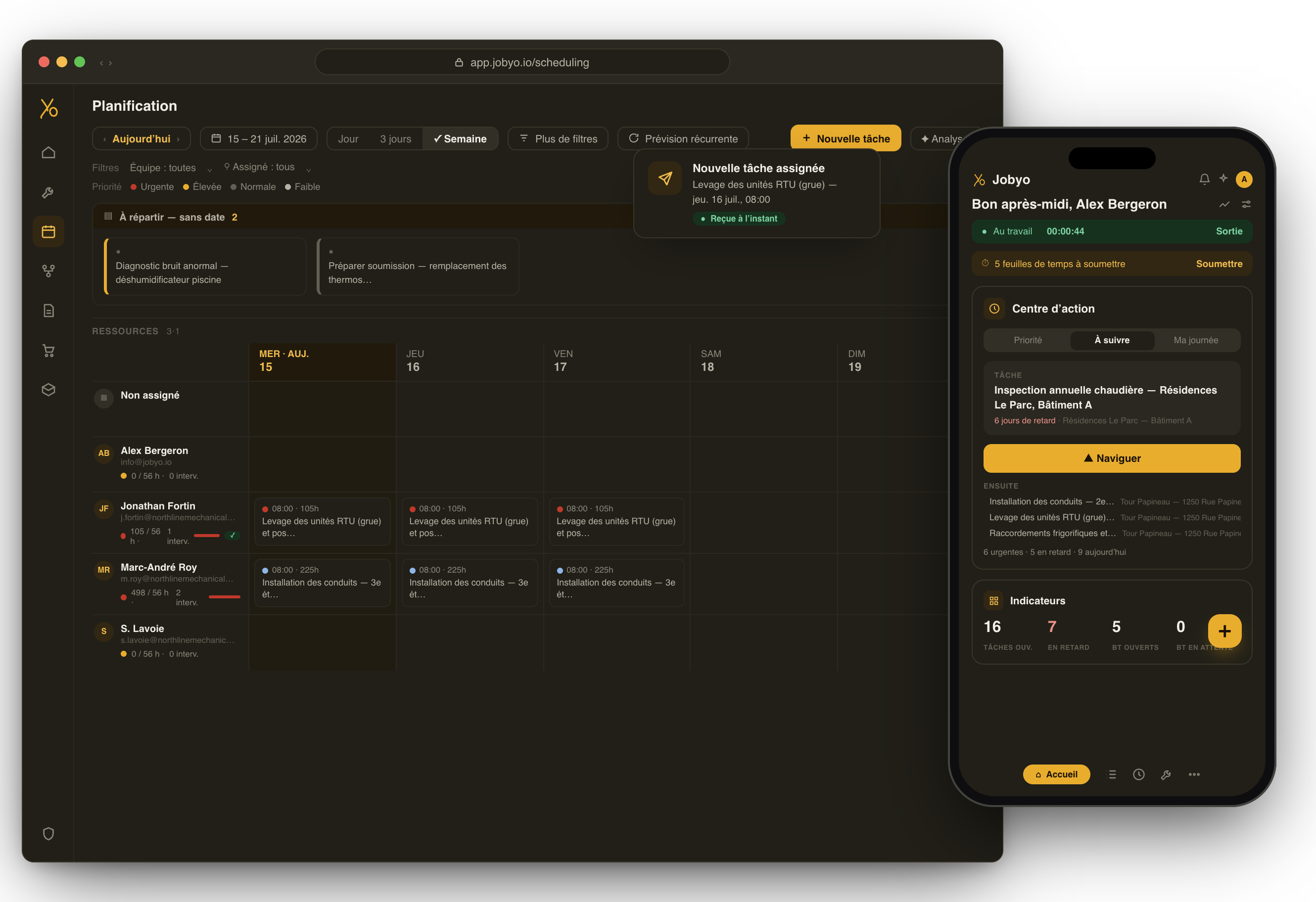 Planification Jobyo sur le web avec l’app mobile de terrain, en mode sombre — une nouvelle tâche assignée en temps réel